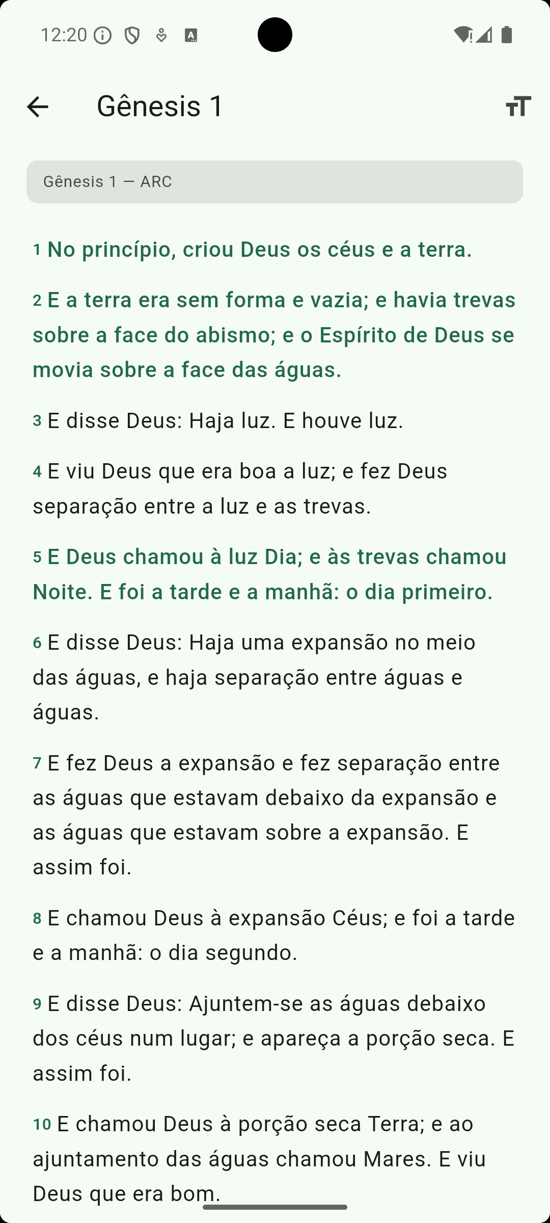 Bíblia e Hinário rodando em um celular